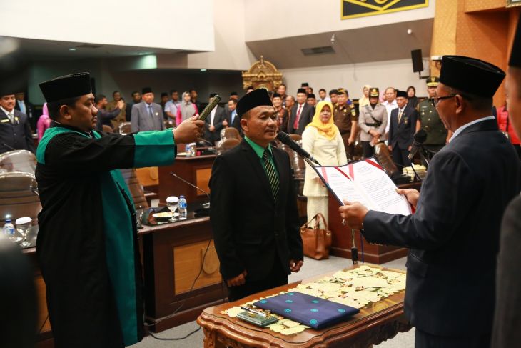 DPRD PEkanbaru Gelar Paripurna PAW Zukarnain Gantikan Sa'id Usman Abdullah